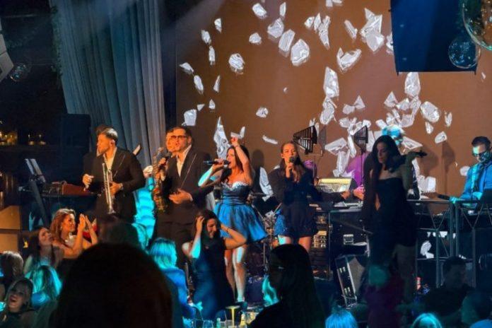 zagrevanje-pred-solisticki-koncert:-chegi-bend-napravio-ludnicu-u-beogradu-uoci-spektakla,-publika-u-transu!-(foto,-video)