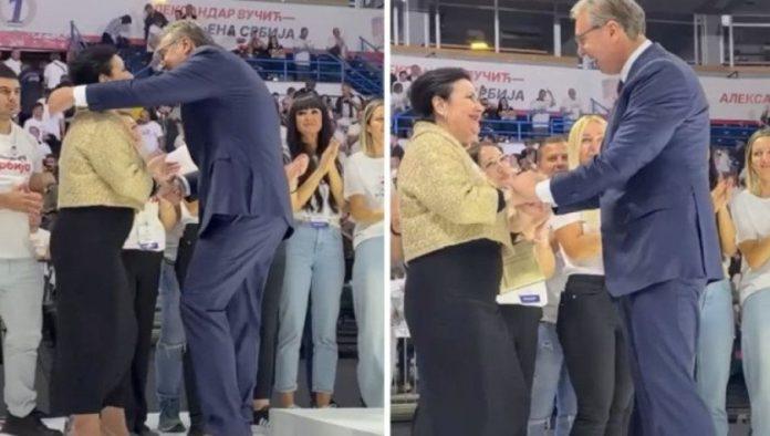 “jedan-poljubac-hocu-ja,-necu-tri,-necu-dva”-vucic:-hvala-dragoj-snezani-na-podrsci-i-ljubavi-(video)