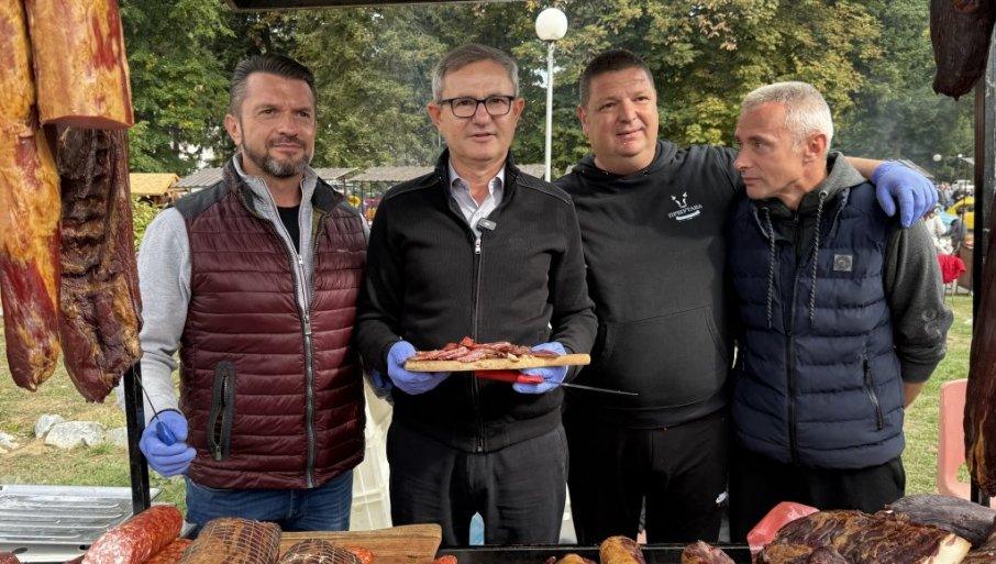 glamocic-na-manifestaciji-“plodovi-radevine”:-radevina-ima-veliki-potencijal-za-proizvodnju-hrane-i-razvoj-seoskog-turizma glamocic-na-manifestaciji-“plodovi-radevine”:-radevina-ima-veliki-potencijal-za-proizvodnju-hrane-i-razvoj-seoskog-turizma