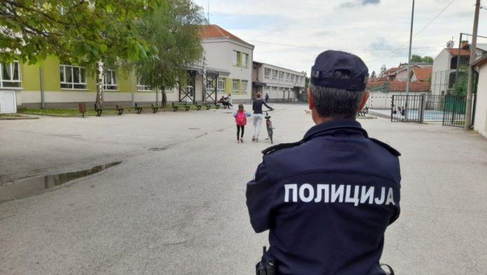 dojave-o-bombama-u-skolama-jablanickog-okruga:-nadlezni-proveravaju-prijave-u-23-ustanove