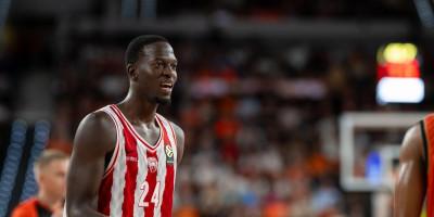 ujedinjeni-u-tuzi:-olimpijakos-i-panatinaikos-se-oglasili-zbog-tragedije ujedinjeni-u-tuzi:-olimpijakos-i-panatinaikos-se-oglasili-zbog-tragedije