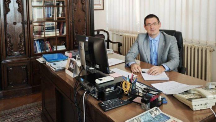 300-sudskih-odluka-u-jednoj-zbirci:-visi-tuzilac-nikola-pantelic-autor-strucnog-dela-o-sudskoj-praksi-u-proteklih-75-godina