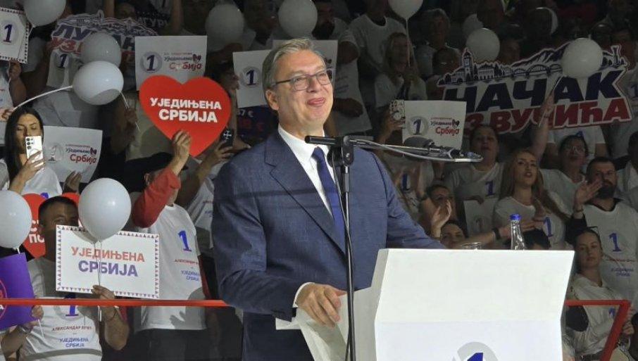 beskrajno-sam-im-zahvalan-sto-sam-zabranjen,-sto-ne-mogu-ni-24-minuta-da-me-istrpe:-vucic-u-inat-blokaderskim-medijima-zagrmeo-u-cacku beskrajno-sam-im-zahvalan-sto-sam-zabranjen,-sto-ne-mogu-ni-24-minuta-da-me-istrpe:-vucic-u-inat-blokaderskim-medijima-zagrmeo-u-cacku