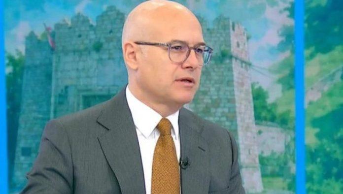 “ne-daj,-boze,-da-pobede,-ko-ce-od-njih-da-se-javi-putinu,-makronu,-mercu?”-vucevic-upozorio-na-pogubnu-politiku-blokadera