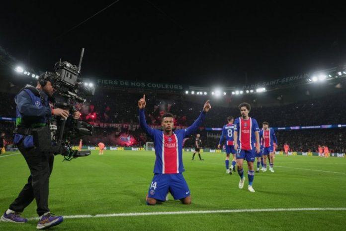 luda-liga-sampiona:-psz-nokautirao-barselonu,-siti-iskalio-bes-na-aek-i-nikolicu,-golovi-na-sve-strane