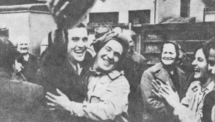 partizani-i-crvena-armija-otvorili-kapiju-slobode-beogradu:-pre-82-godine-jugoslovenski-i-sovjetski-borci-oterali-su-nemacke-okupatore