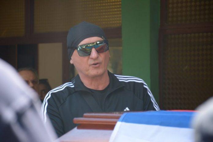 miki-mecava-postao-otac-u-64.-godini!