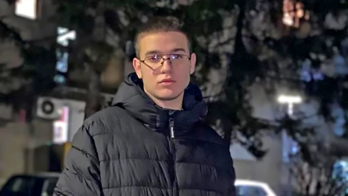 “prolaznici-su-zvali-hitnu-pomoc,-a-on-tvrdi-da-je-udario-predmet!”-ispovest-oca-stradalog-tinejdzera-(19)-u-leskovcu:-mladic-poginuo-na-motoru,-porodica-na-sudu-“oci-u-oci”-sa-optuzenim