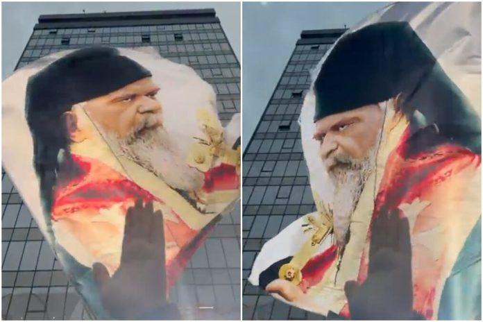 “vladika-nikolaj-nije-stepinac!”-narod-iz-nisa-poslao-mocnu-poruku-blokaderima-(video)
