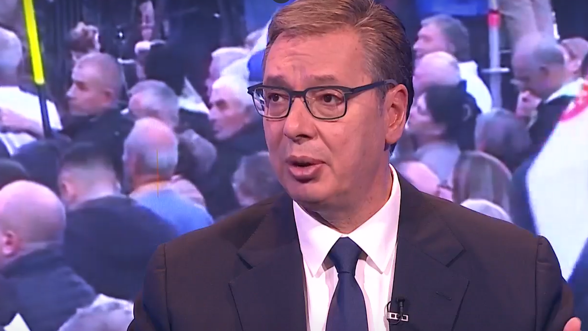 “usla-je-u-moj-kabinet-i-rekla:-‘ubice-te,-prihvati-to'”-vucic-u-“prvoj-temi”-otkrio-situaciju-sa-najblizom-saradnicom:-“molio-sam-je-da-ne-place” “usla-je-u-moj-kabinet-i-rekla:-‘ubice-te,-prihvati-to'”-vucic-u-“prvoj-temi”-otkrio-situaciju-sa-najblizom-saradnicom:-“molio-sam-je-da-ne-place”