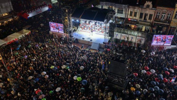 “veceras-je-nis-jos-jednom-pokazao-srce”-brnabic:-nis-za-aleksandra-vucica-i-ujedinjenu-srbiju