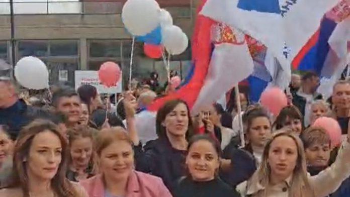 (foto,-video)-skupovi-liste-“ujedinjena-srbija”-u-150-gradova-i-sela-vuciceve-pristalice-se-okupile-u-krusevcu,-kuli,-bacu,-vranju,-brusu,-trsteniku…