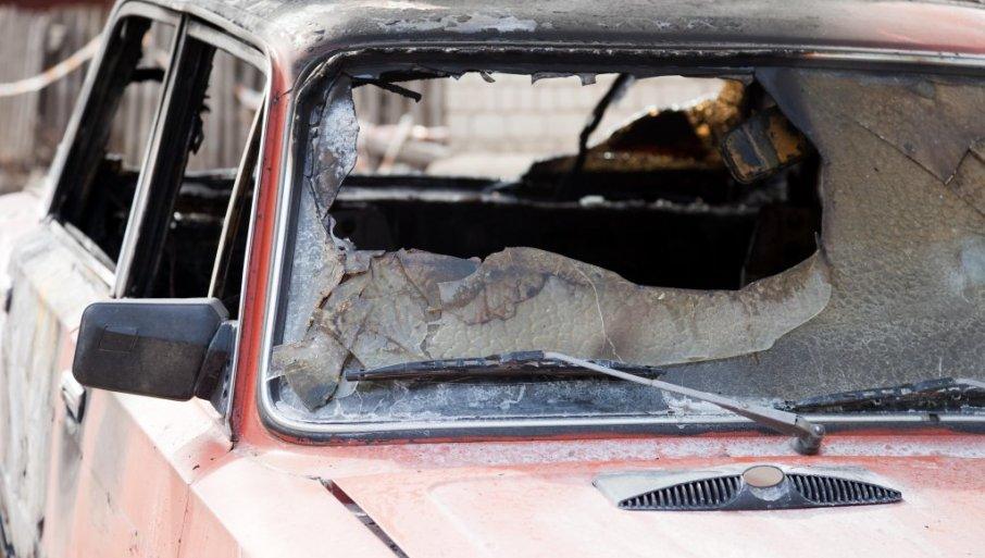 auto-vam-izgori-dok-je-parkiran?-ko-placa-stetu-ako-se-vatra-prosiri-sa-drugog-vozila auto-vam-izgori-dok-je-parkiran?-ko-placa-stetu-ako-se-vatra-prosiri-sa-drugog-vozila