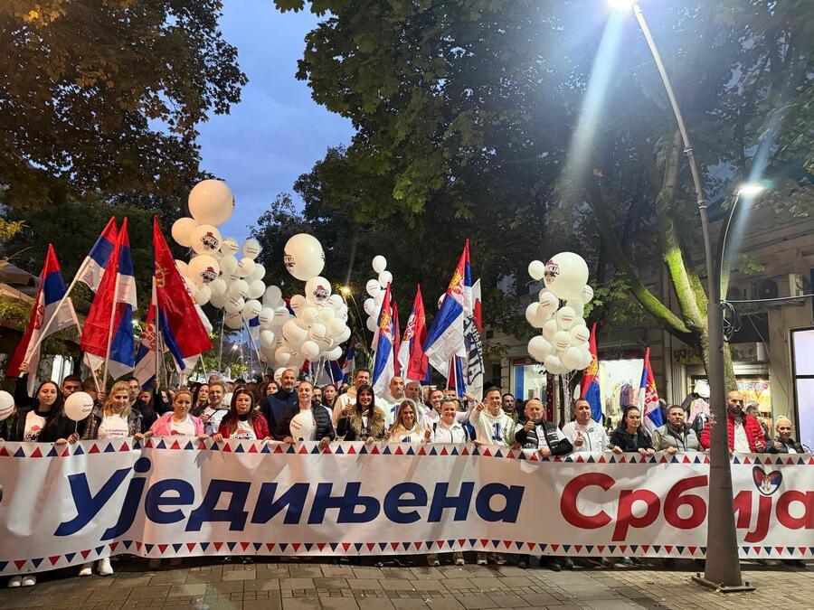 durdevic-stamenkovski-i-mali-predvode-veliki-broj-gradana-na-skupu-liste-“ujedinjena-srbija”:-“sabac-je-pokazao-da-je-spreman-za-pobedu”-(video) durdevic-stamenkovski-i-mali-predvode-veliki-broj-gradana-na-skupu-liste-“ujedinjena-srbija”:-“sabac-je-pokazao-da-je-spreman-za-pobedu”-(video)