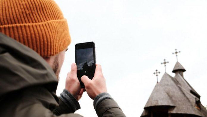 zaboravite-na-hotelski-luksuz:-zasto-se-moderni-putnici-masovno-sele-u-srpska-sela?