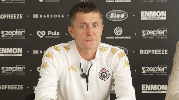 “Демба-Сек-не-треба-мени-да-се-извини,-него-саиграчима”:-Саша-Илић-отворено-о-суспензији-Сенегалца “Демба-Сек-не-треба-мени-да-се-извини,-него-саиграчима”:-Саша-Илић-отворено-о-суспензији-Сенегалца